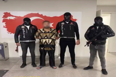 Kırmızı bültenli 3 yurtdışı firarisi daha yakalandı!