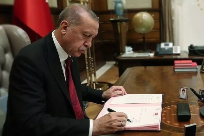 CUMHURBAŞKANI ERDOĞAN'IN İMZASIYLA 2 İLİN VALİSİ DEĞİŞTİ