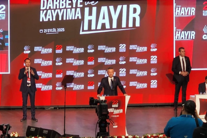 CHP’nin 22. Olağanüstü Kurultayı Başladı: Özgür Özel Tek Aday, Kılıçdaroğlu’na Koltuk Ayrılmadı!