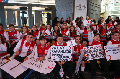 Kızılay Haftası'na Bursa'dan coşkulu başlangıç