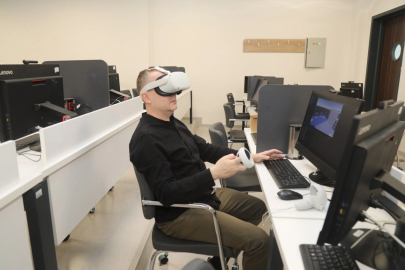 BTÜ’den Avrupa destekli yenilik... Forklift operatörlerine XR teknolojili eğitim simülatörü