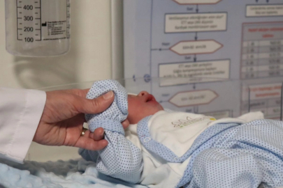 Bursa Şehir Hastanesi'nde ilk tüp bebek dünyaya geldi