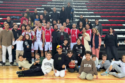 Antalya Muratpaşa basketbol namağlup şampiyon