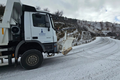 İzmir'de kar savaşçıları yollarda