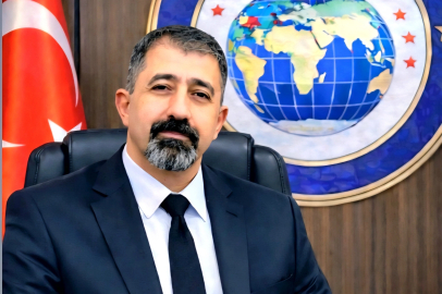 Dünya Türk Birliği Ege Bölge Başkanı'ndan Türk bayrağına yönelik saldırıya sert tepki