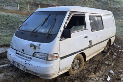 Bilecik Pazaryeri’nde kaçak orman emvaline suçüstü!