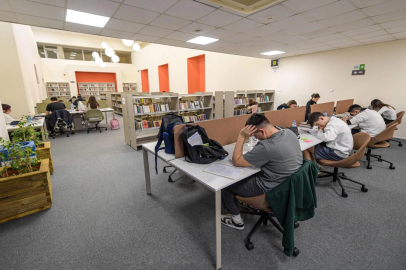 Hasan Ali Yücel Kütüphanesi İzmirlilerin yeni uğrak noktası oldu